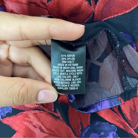 Worthington Floral Halter Neck Top - Red and Purple - Picture 13 of 14